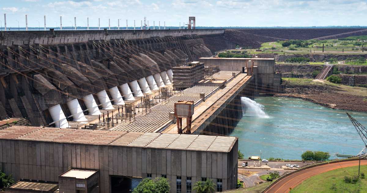 Itaipu Dam - Largest Dams in the World