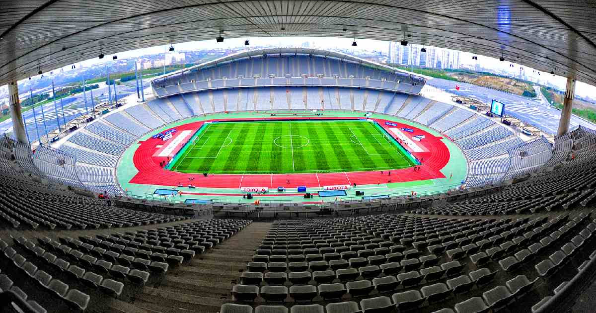 Ataturk Olimpiyat Stadium - largest football stadiums in europe