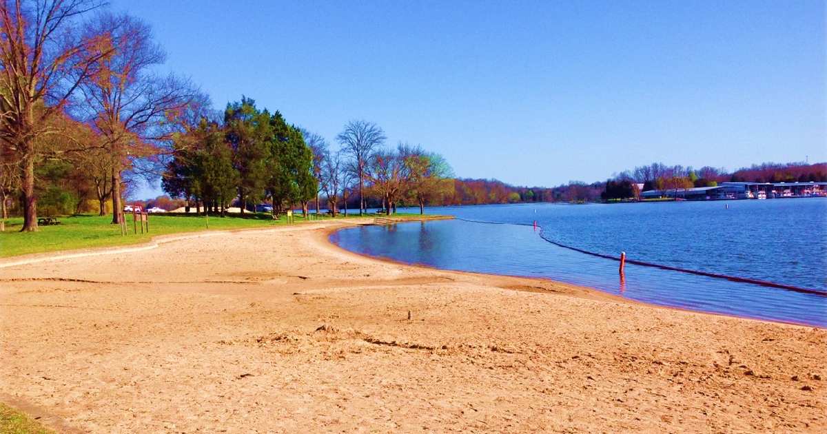 Cedar Creek Reservoir - biggest lakes in texas